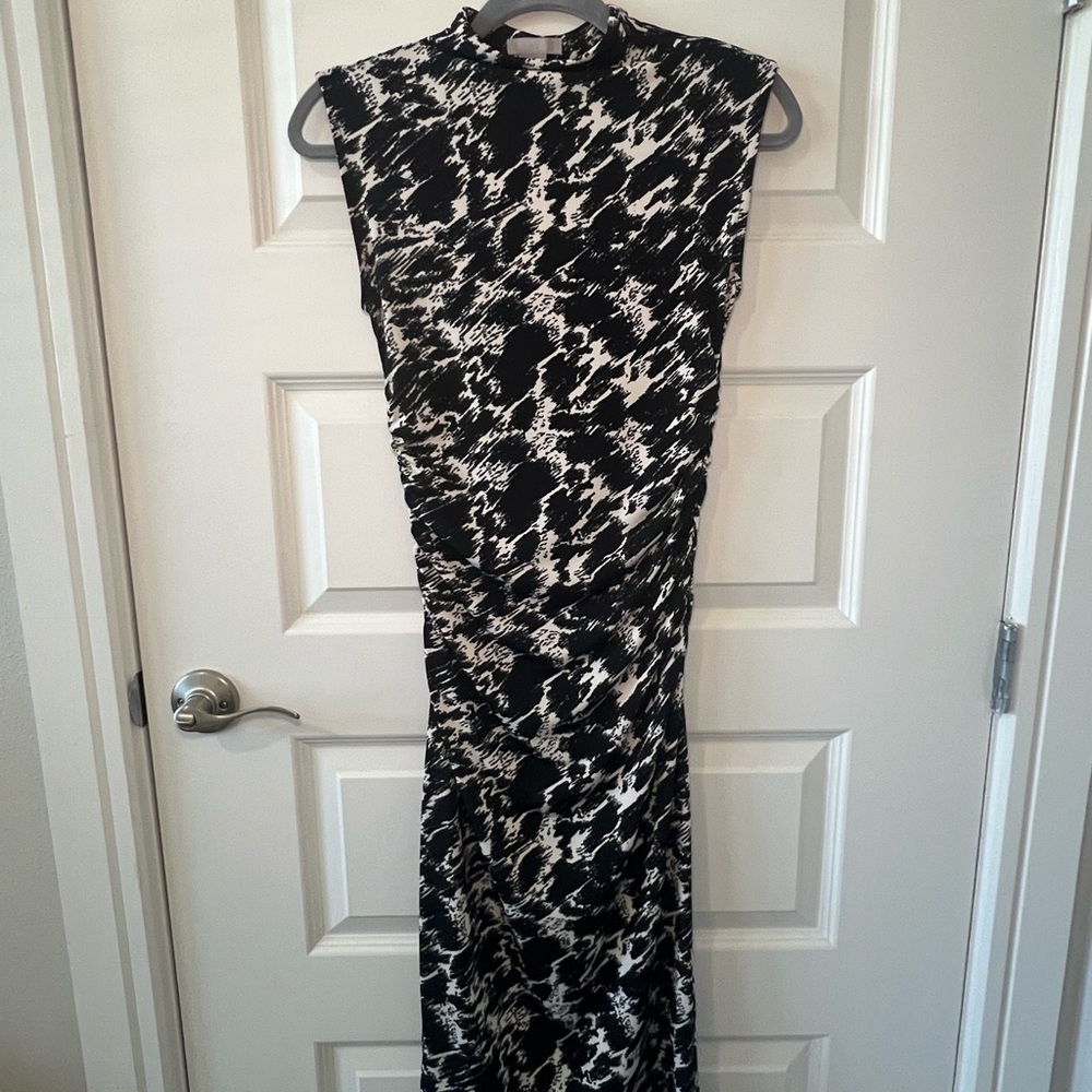 H&M Black and White Abstract Midi Dress